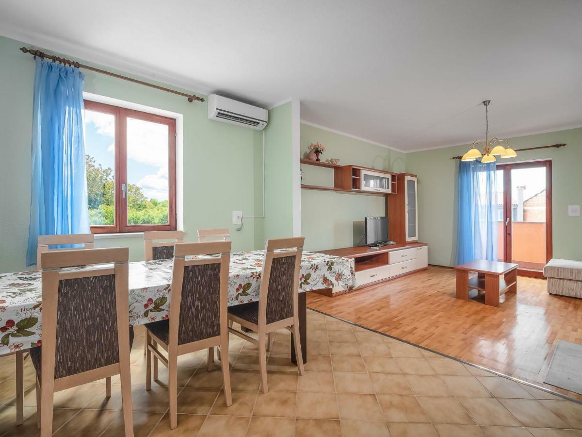 Holiday Home Mario 1 By Interhome Hreljici Luaran gambar