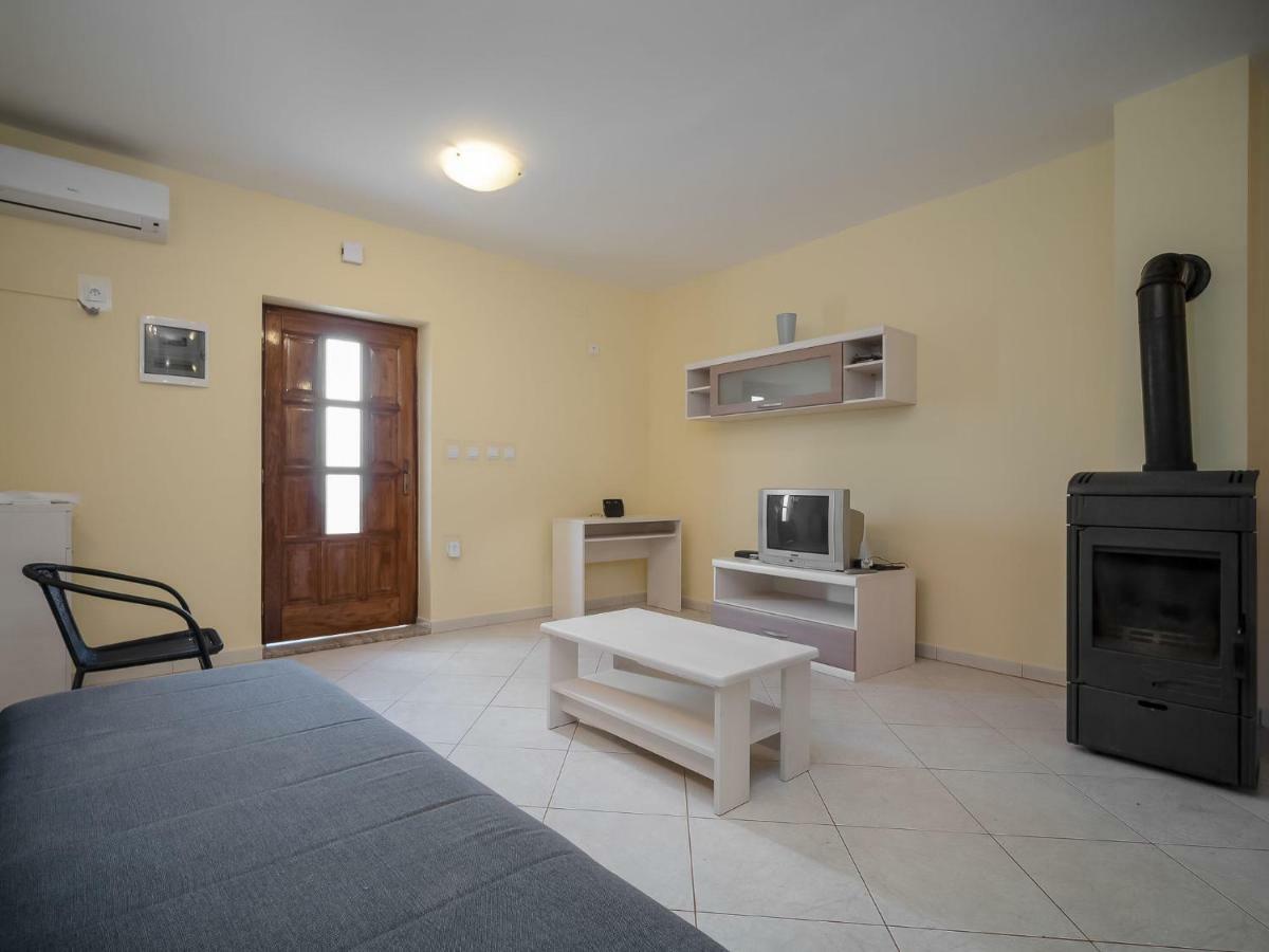 Holiday Home Mario 1 By Interhome Hreljici Luaran gambar