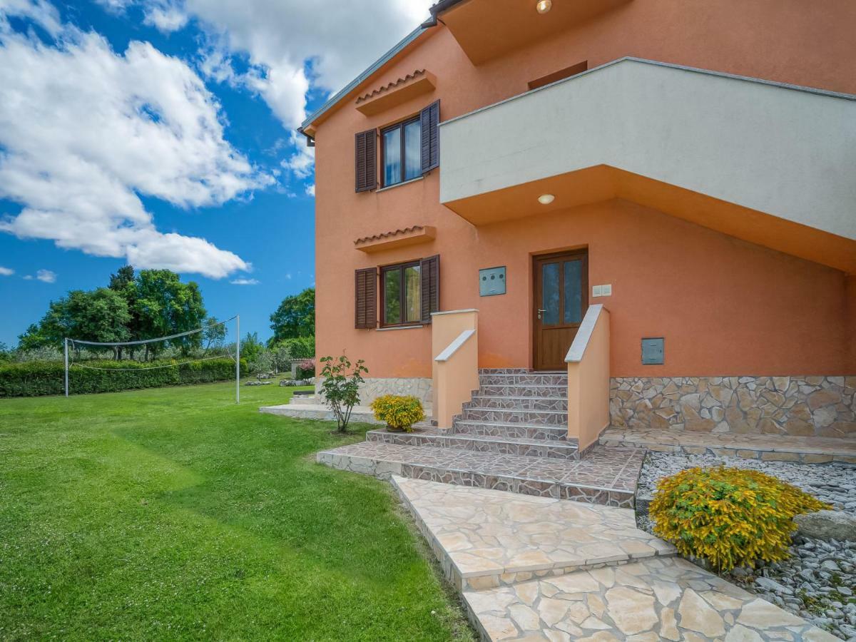 Holiday Home Mario 1 By Interhome Hreljici Luaran gambar